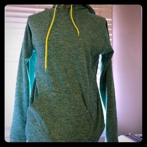 NWT green athletic Hoodie 100% polyester